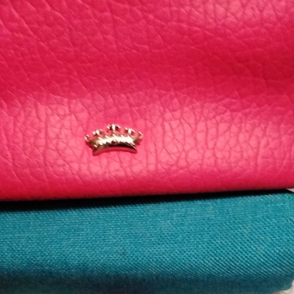Juicy Couture Coral Double Zip Wristlet with Gold Details - Picture 4 of 6